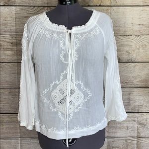 3/$20 Cynthia Rowley M Boho long sleeve blouse